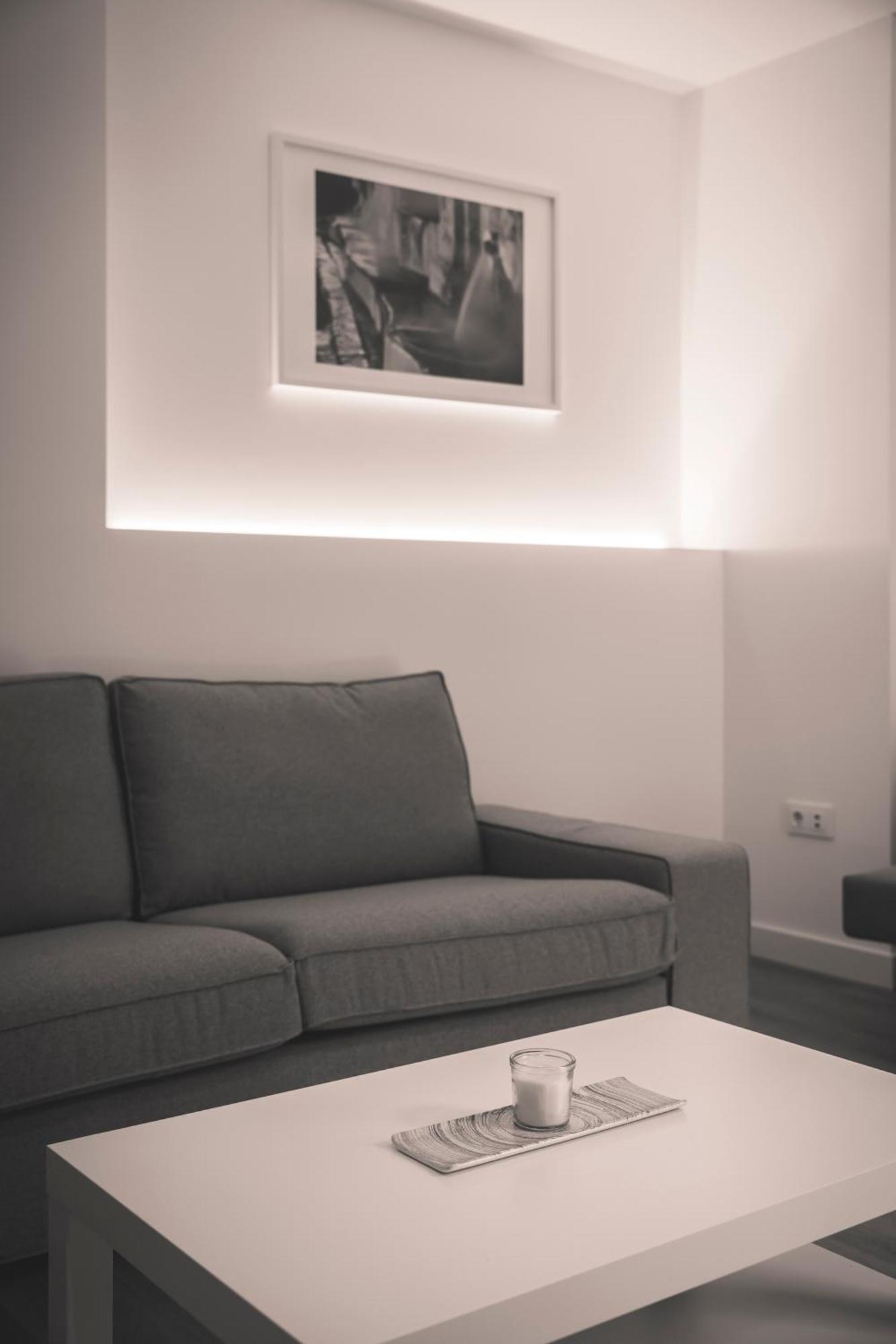 Urbanfive Apartamentos Ourense Centro Екстериор снимка