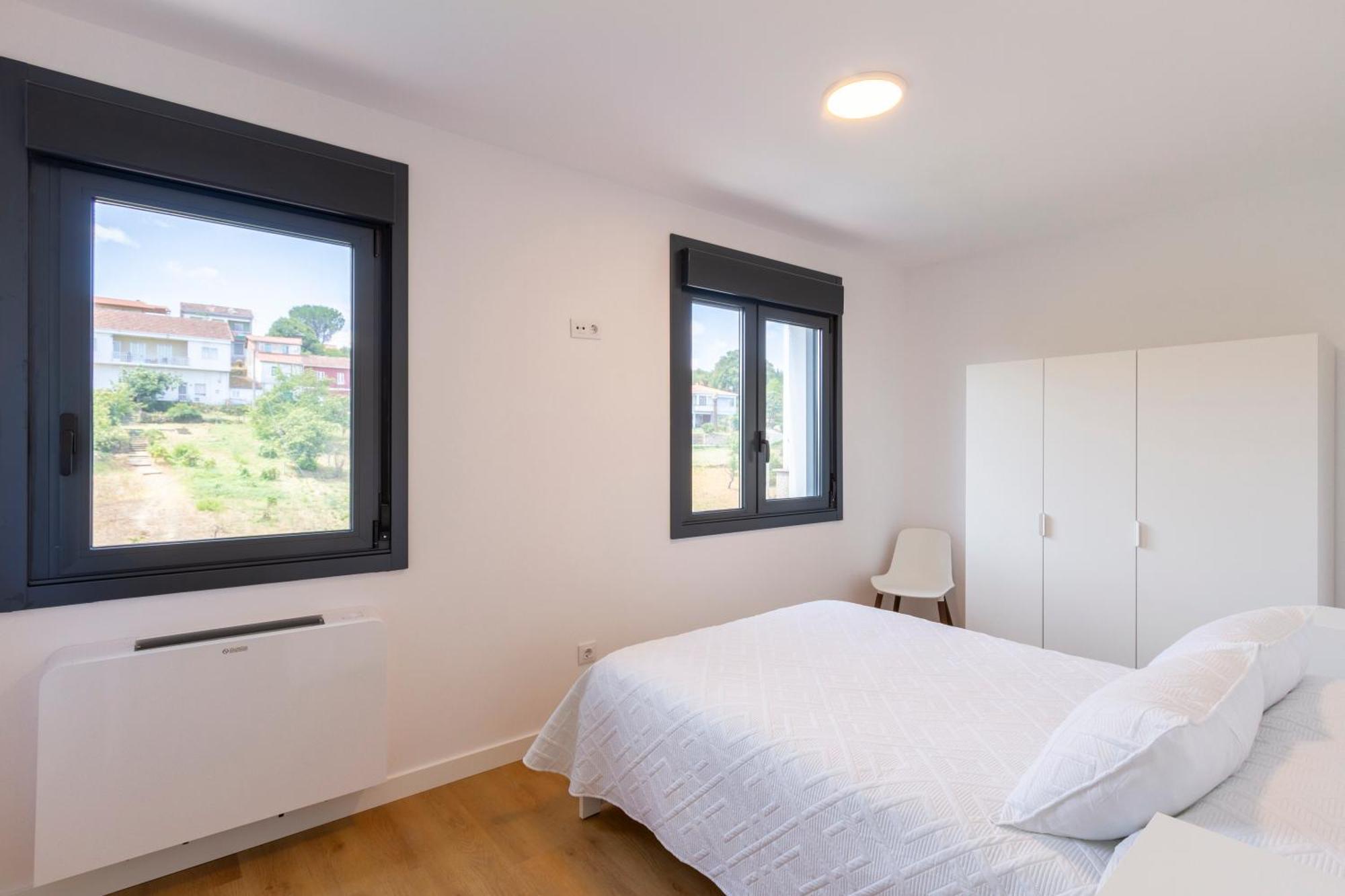 Urbanfive Apartamentos Ourense Centro Екстериор снимка