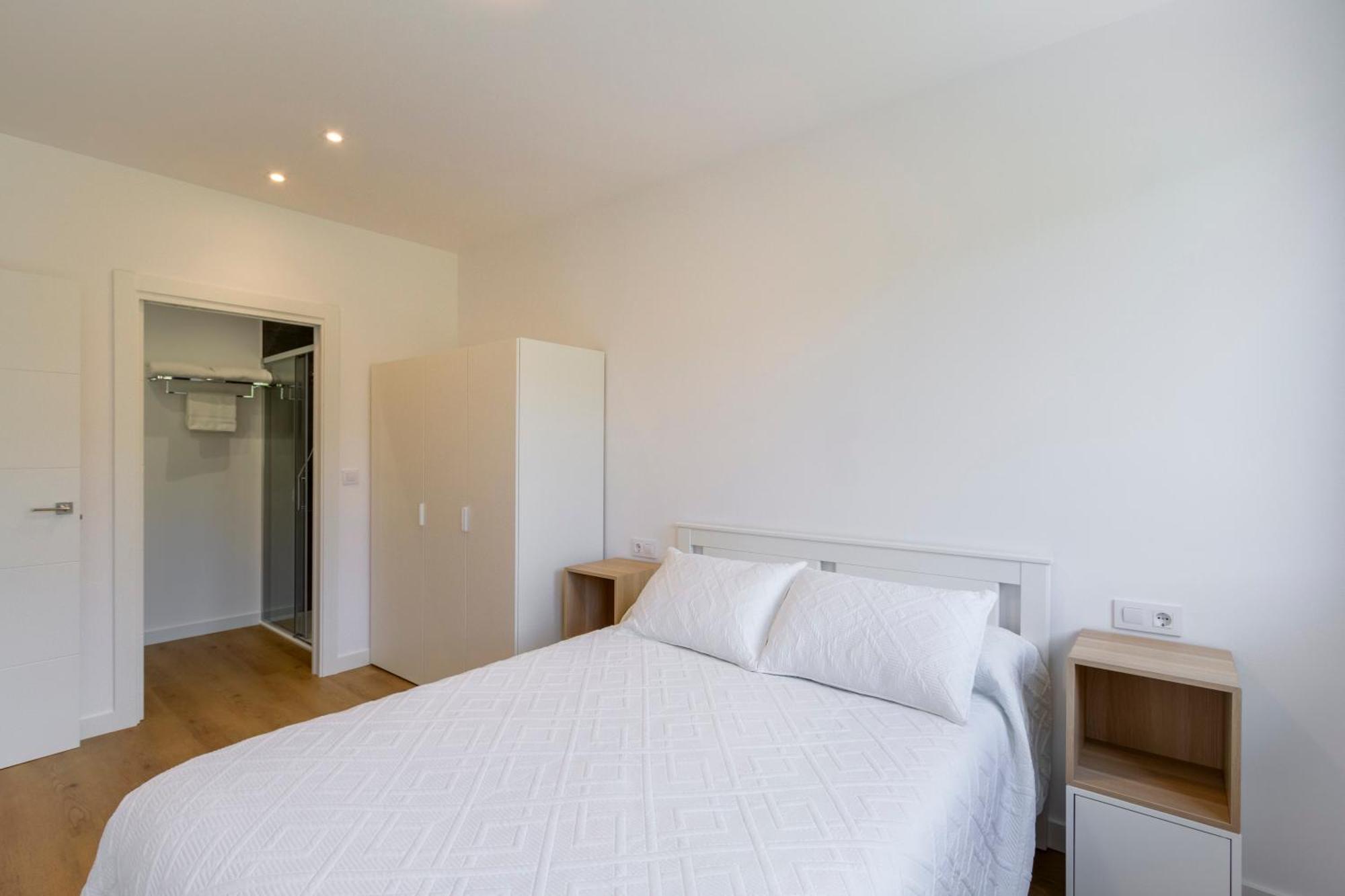 Urbanfive Apartamentos Ourense Centro Екстериор снимка