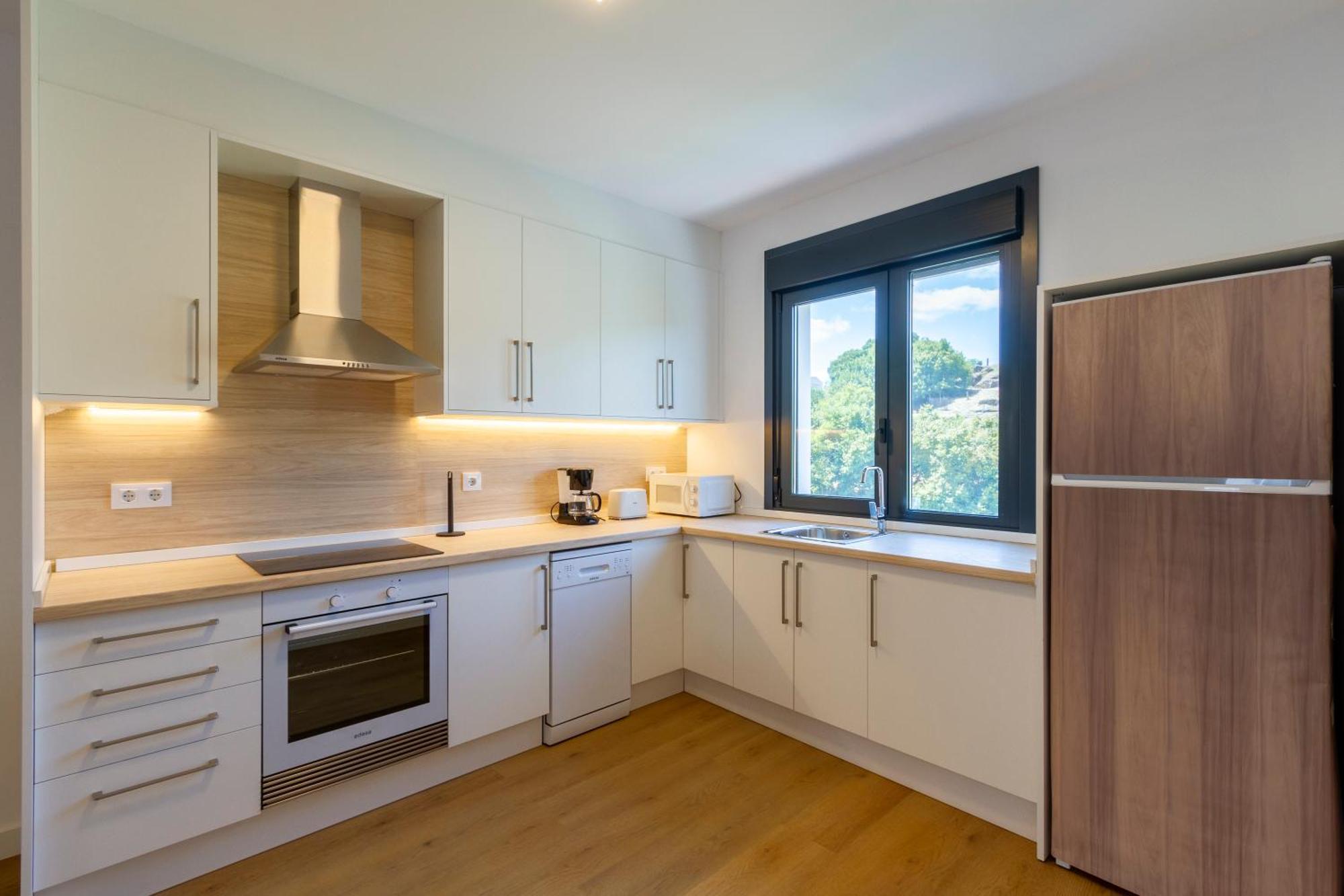 Urbanfive Apartamentos Ourense Centro Екстериор снимка